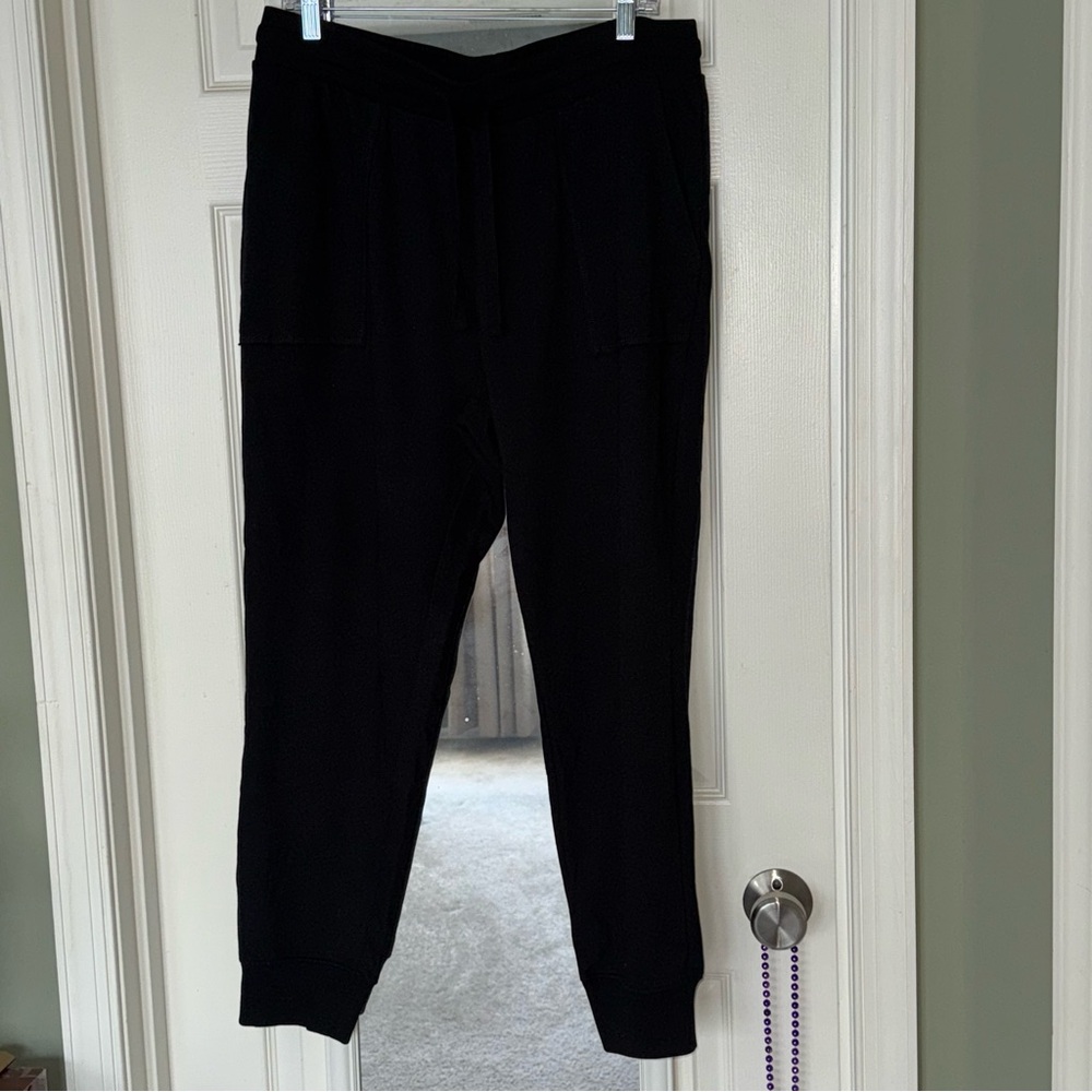 GAP Black Jogger Sweatpants with Elastic Cuffs